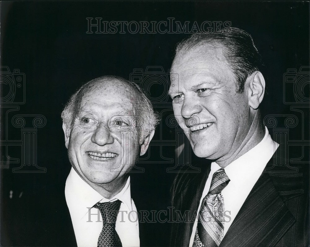 1974 Senate Jacob K. Jovitz recognized for support of education - Historic Images