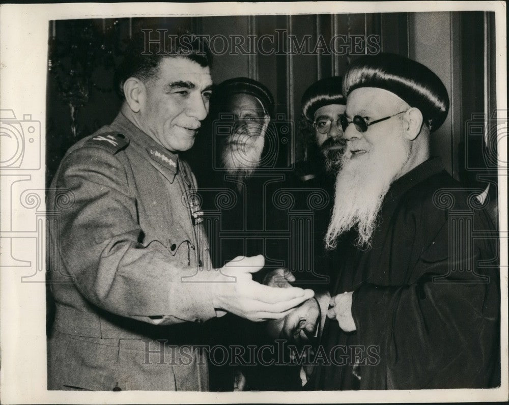 1954 President Neguib At Republican Office In Cairo - Historic Images