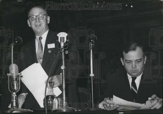 1957 Nobel Prize Winner Sir john Cockroft & Mr. Luther's H.Evans - Historic Images