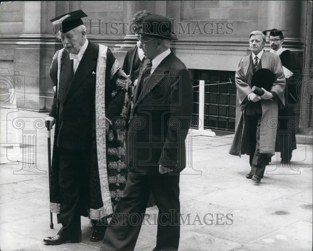 1979 Press Photo West German Chancellor Schmidt Receives Degree From Oxford-Historic Images