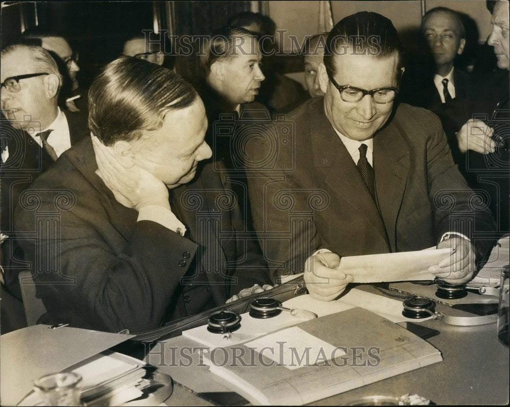 1964 Press Photo Minister for Foreign Affairs, Herr G. Schroeder - KSB52013-Historic Images