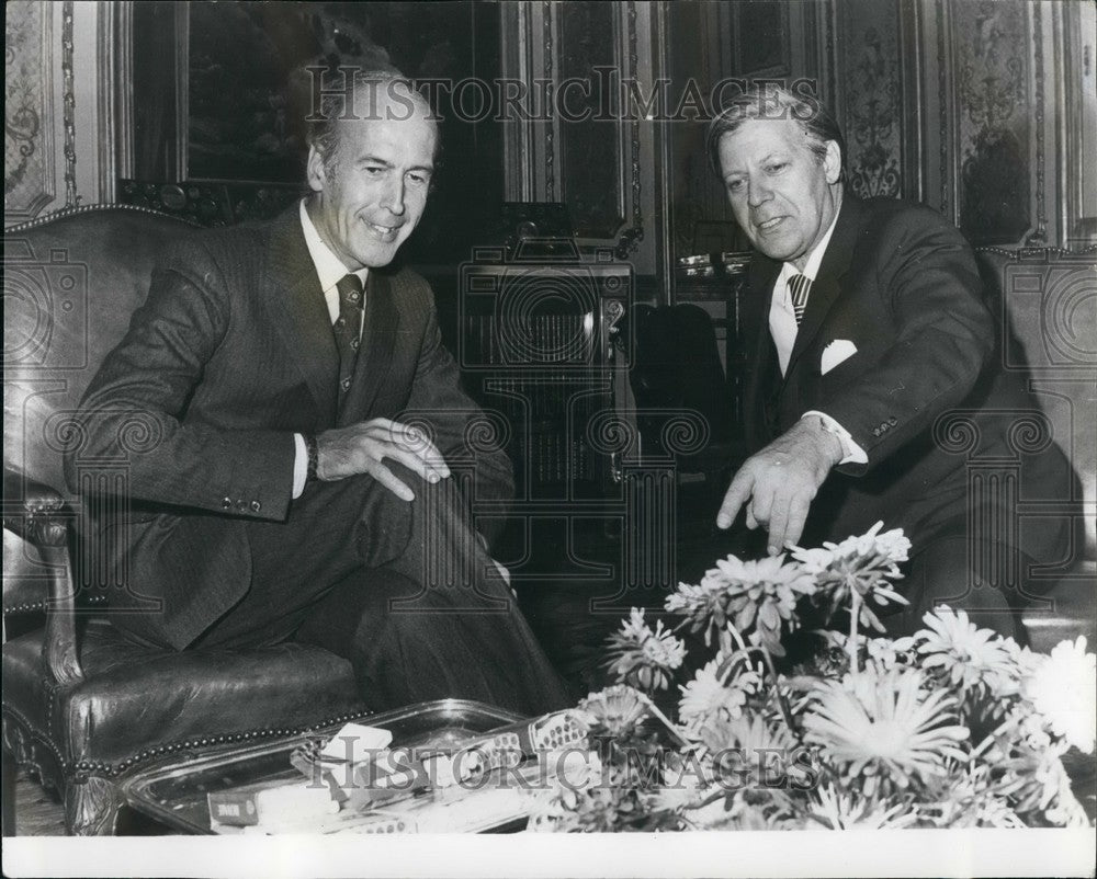 1974 Press Photo French President, Valery Giscard & Helmut Schmidt, - KSB52043-Historic Images