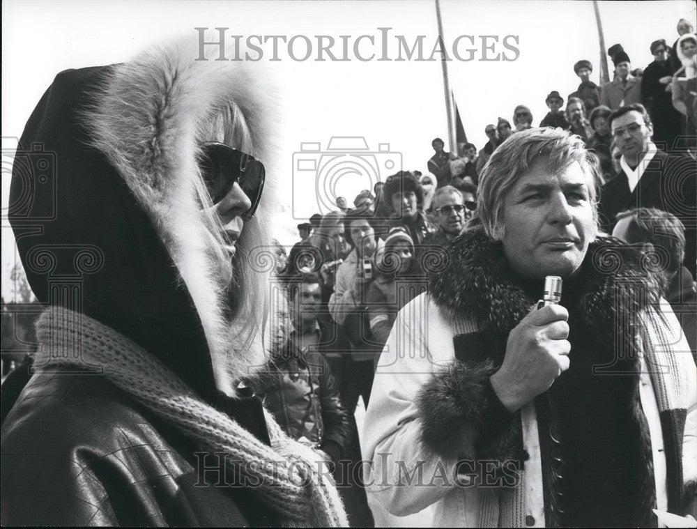 1976 Press Photo German playboy Gunther Sachs &amp; wife Miriam - KSB52245 - Historic Images