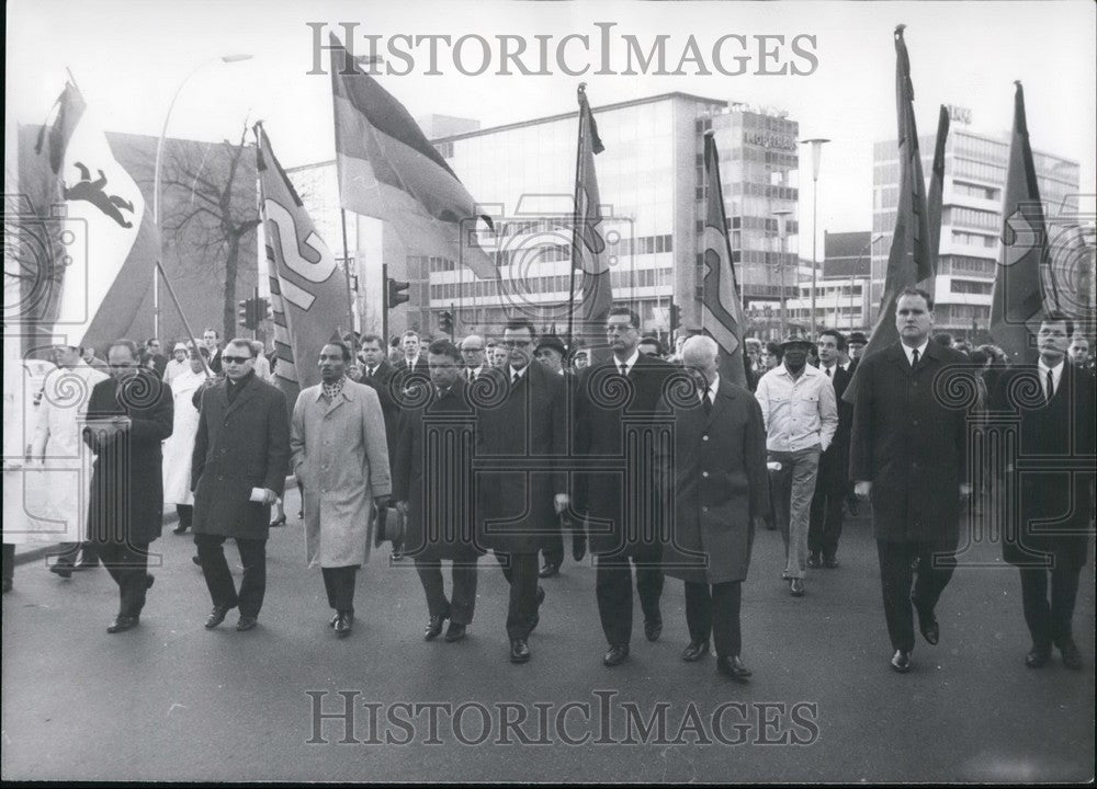 1968 Press Photo Berlin is Mourning for Martin Luther King - KSB52363-Historic Images