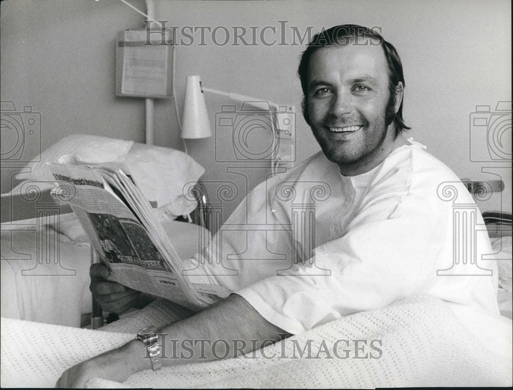 1973 Press Photo Toni Sailer after Meniscus Operation - KSB52423-Historic Images