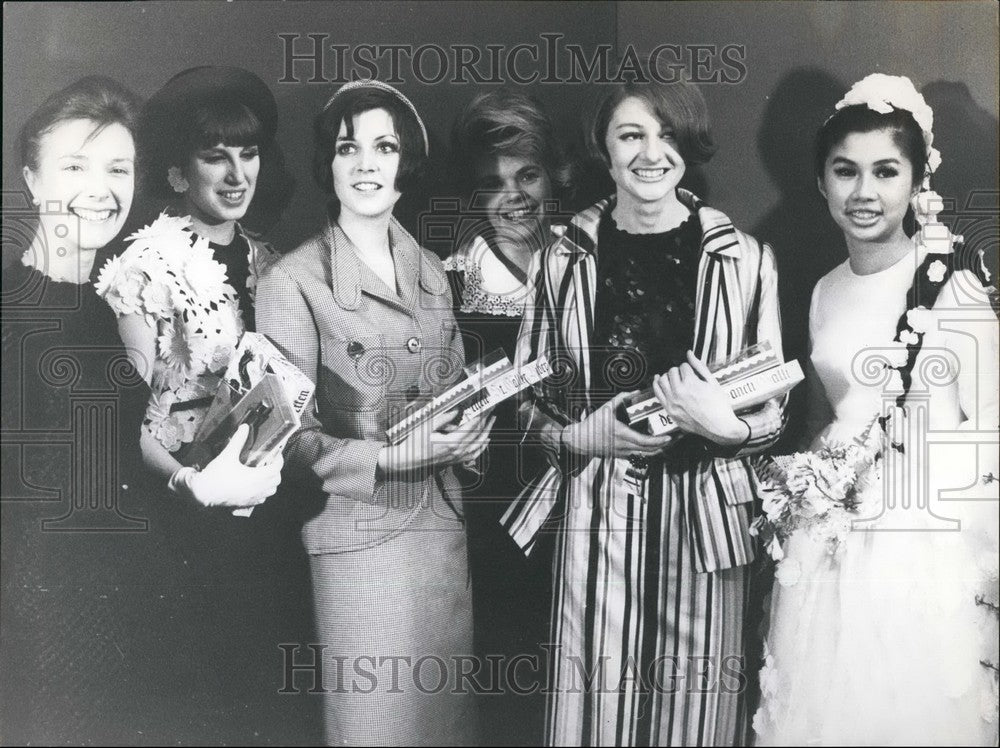 1965 St. Gall the "Rencontre de la Jeune Mode" Fashion Schools Meet - Historic Images