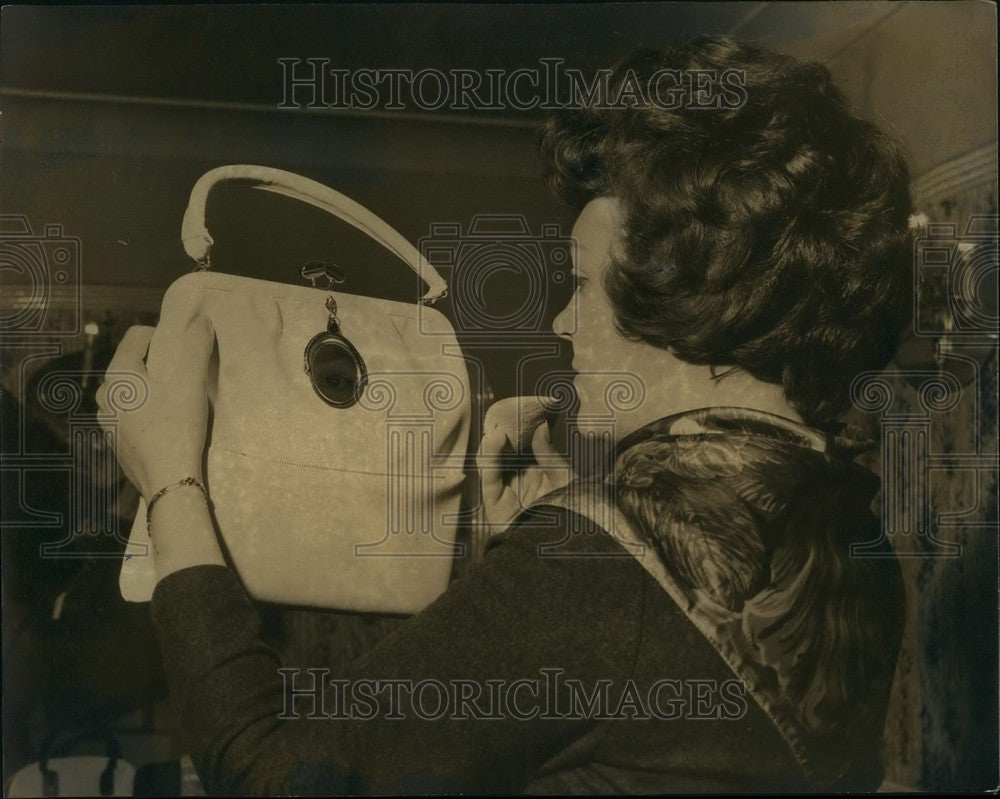 1963 Betty Byford of London at Leathergoods Fair - Historic Images
