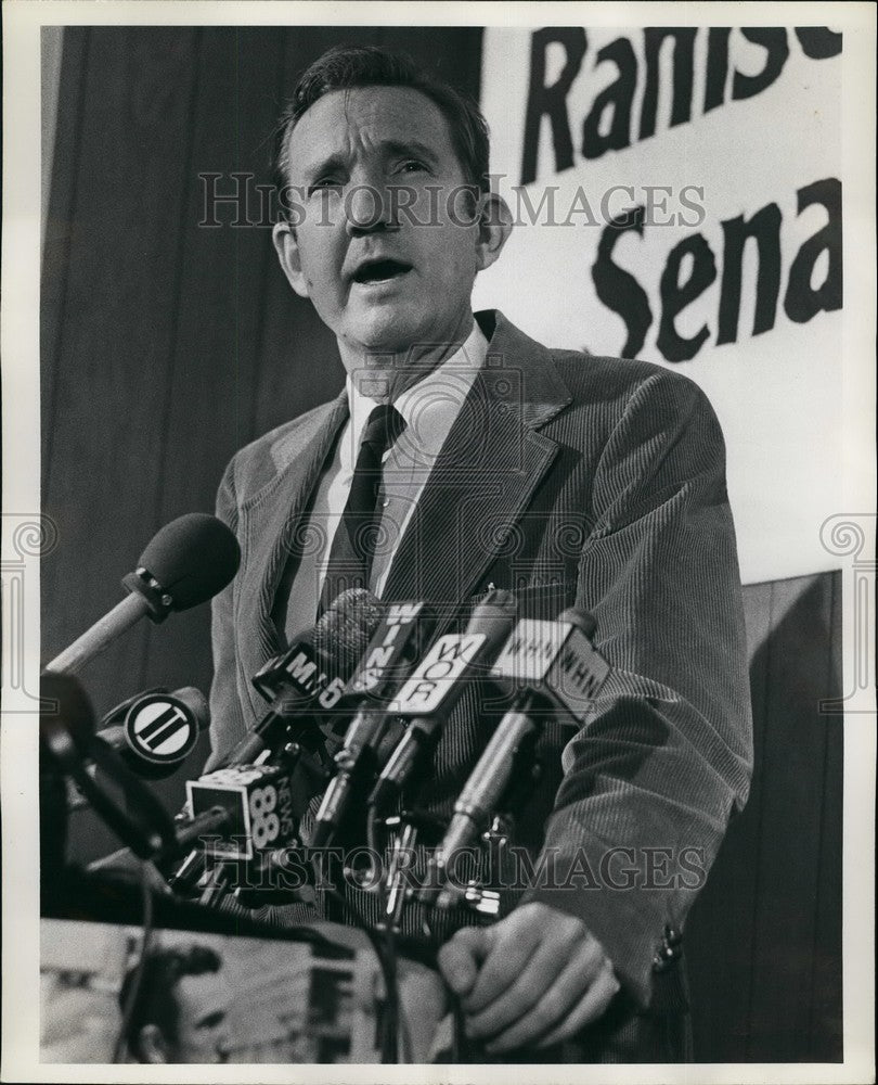 1976 Ex Atty Gen Ramsey Clark  runs for Senate seat - Historic Images