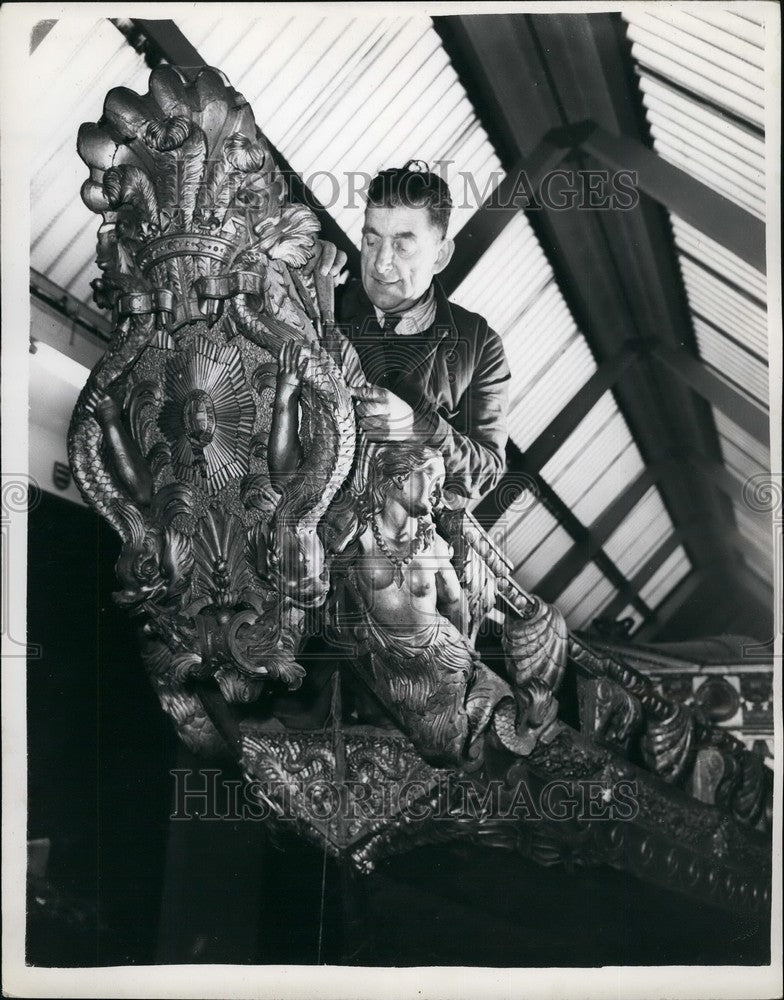 Press Photo Ancient Royal Barge at National Maritime museum - - KSB52867 - Historic Images