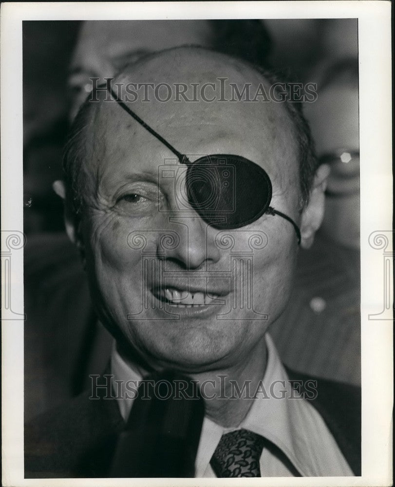 1977 Press Photo Moshe Dayan - Historic Images