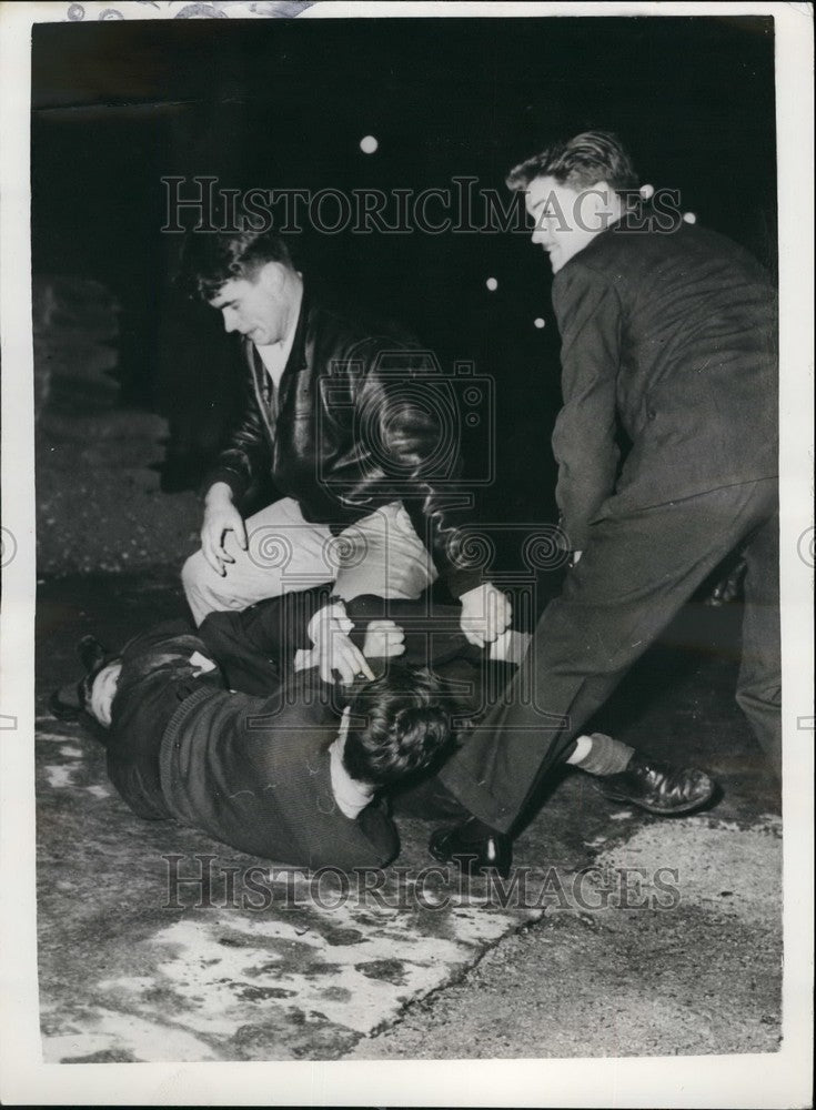 1958 Press Photo riots Paris Communists De Gaullists Champs Elysee Government-Historic Images