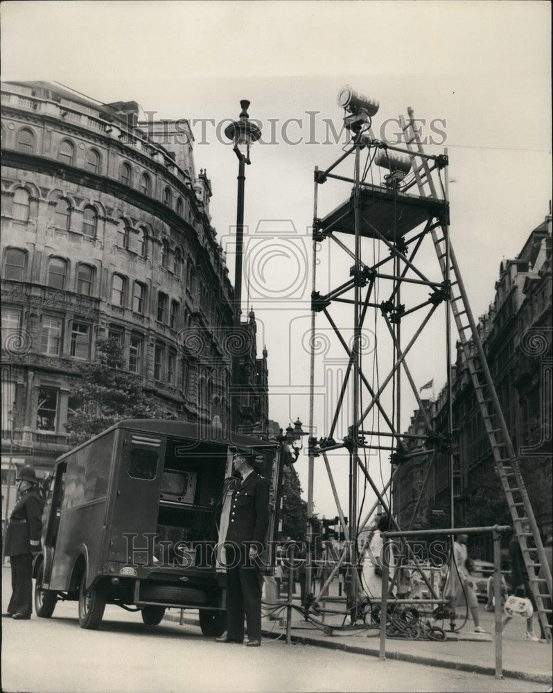 1960 Television traffic control for Royal Drive in London - Historic Images