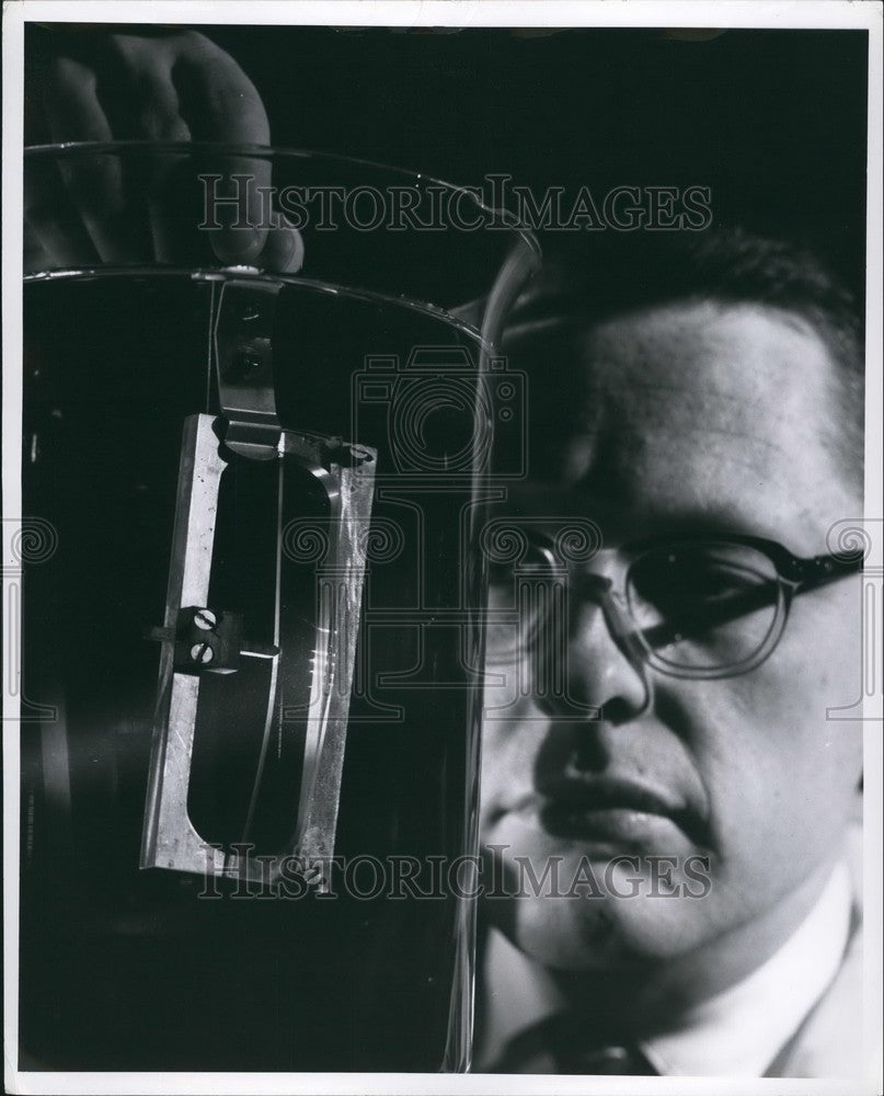 1968 Dr. Kambour,physical chemist at the General Electric Research - Historic Images