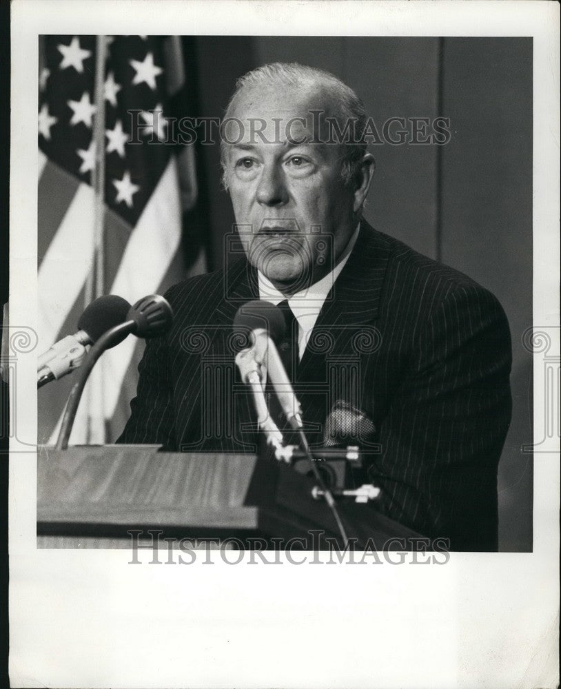 1982 Secretary State George Schultz news conference military Beirut - Historic Images