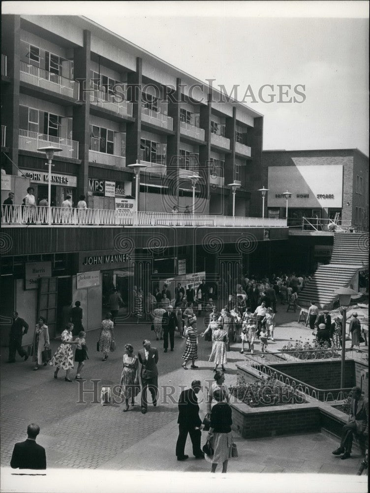 Press Photo Precincts Shopping Area at Coventry - KSB54531-Historic Images