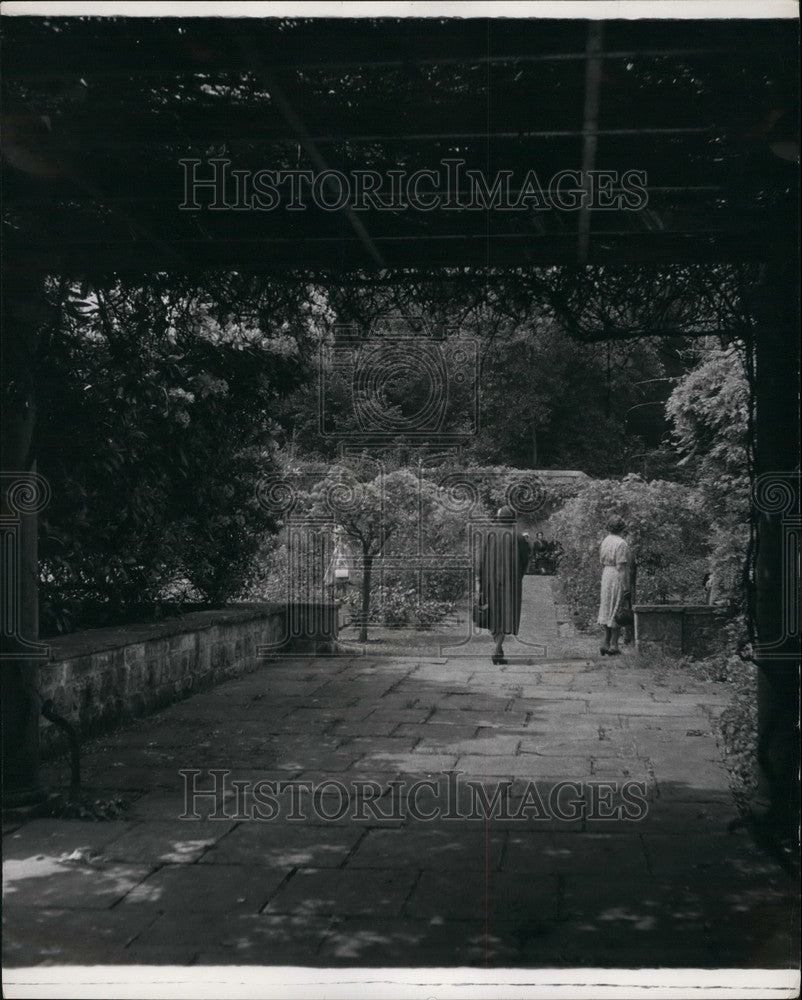 Press Photo Chartwell Manor grounds - Historic Images