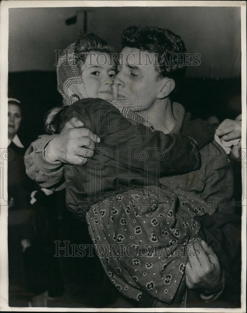 1954, Greek Prisoners return from Behind Iron Curtain - KSB55399 - Historic Images