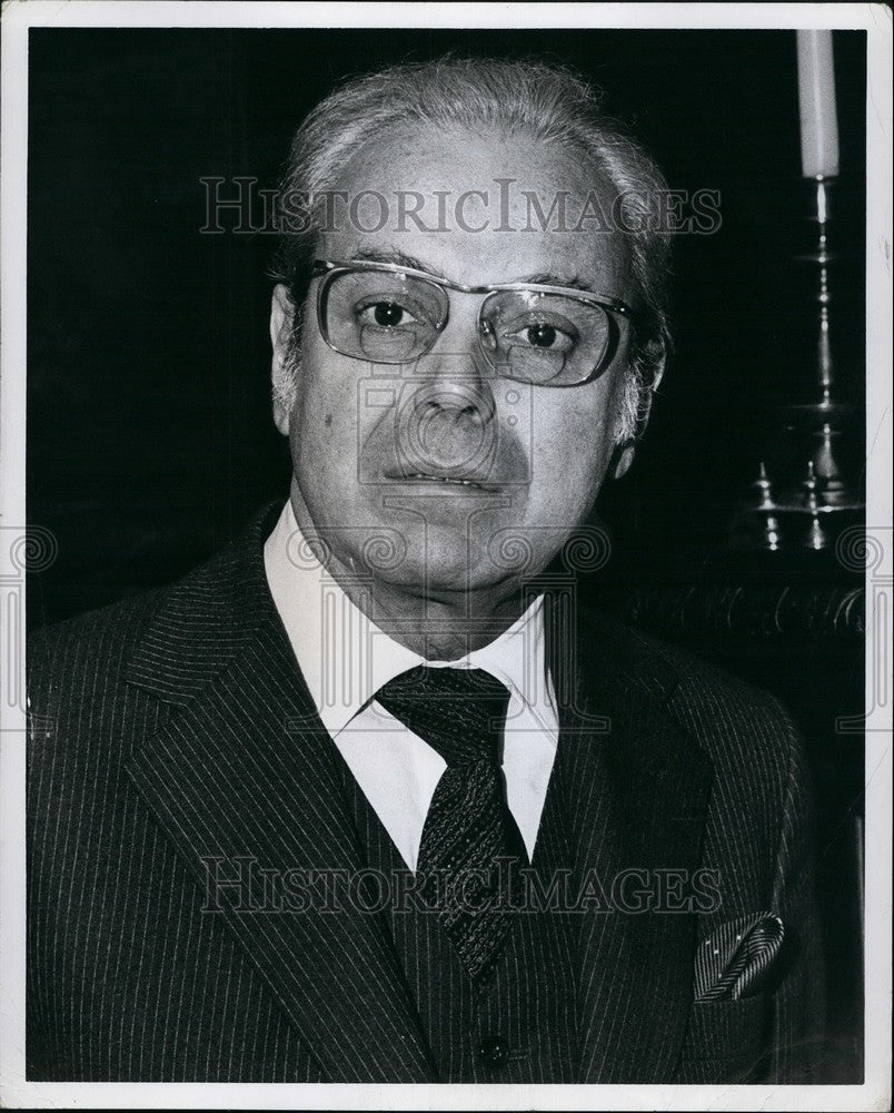 1981, Javier Perez De Cuellar ,Peruvian Amb to UN - KSB56249 - Historic Images