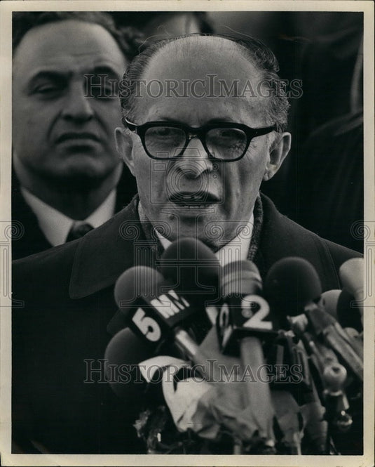 1978 Menachem at JFK Airport - Historic Images