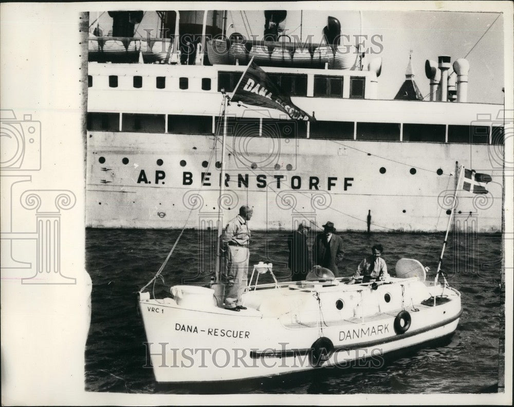 1956 The "Dana Rescuer" Launched... New Unique Submarine - Historic Images