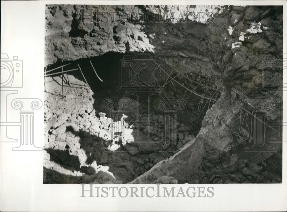 1968, 14 Killed In Air Raid On Jordan Village - KSB56979 - Historic Images