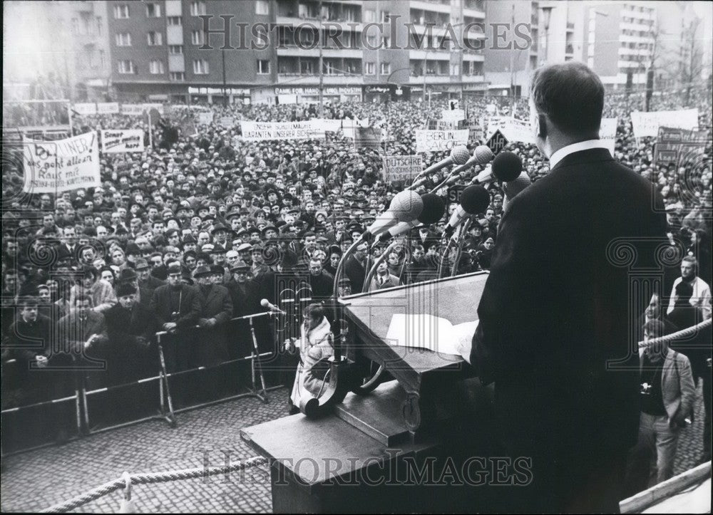 1968 Demonstration in Berlin Former Mayor Heinrich Speaks To Masses - Historic Images