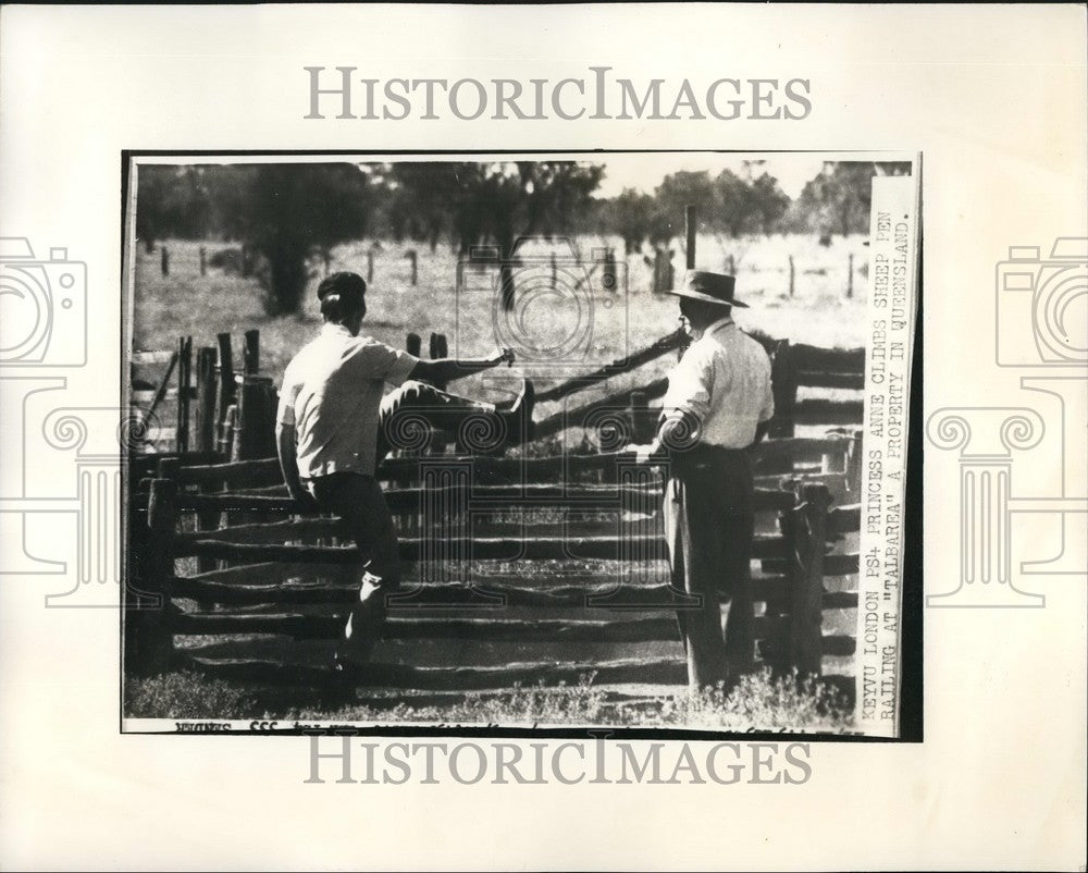 1970 Press Photo Princess Anne Climbs Sheep Pen Railing - KSB57259-Historic Images