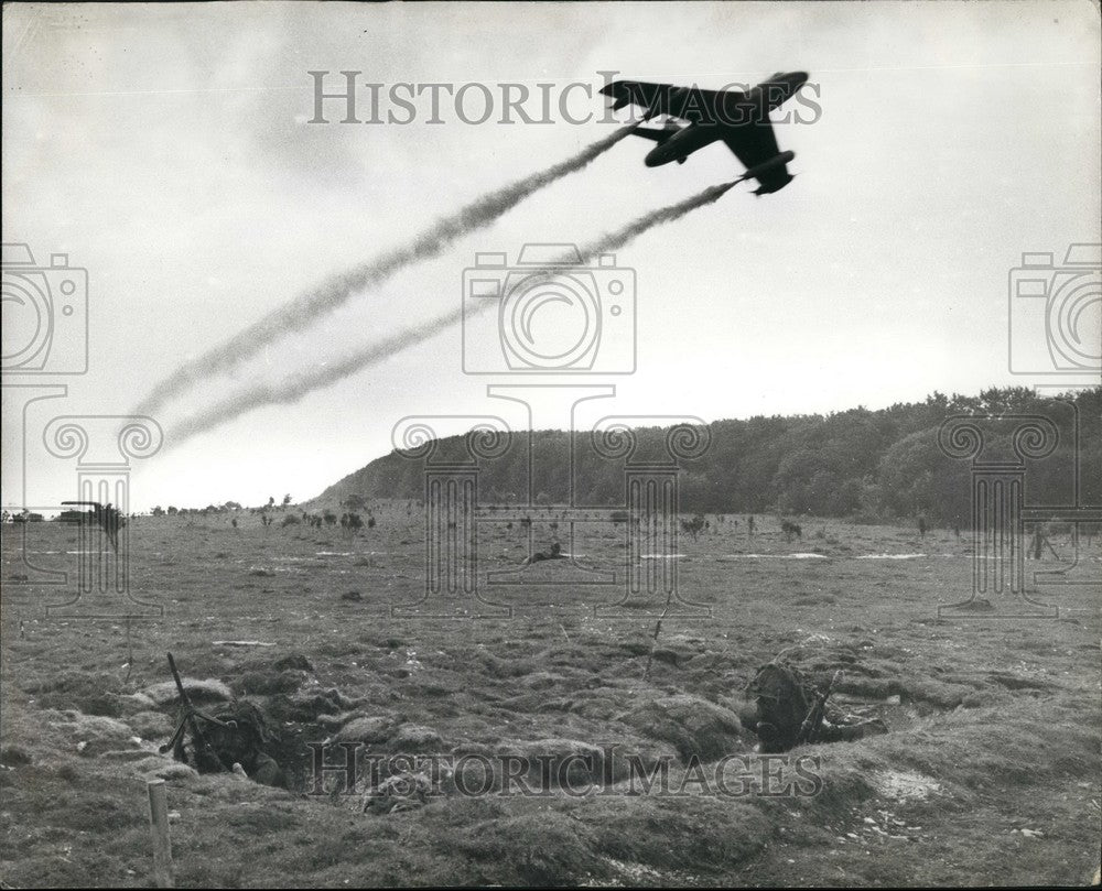 1960 Hunter aircrafts seen spraying chemical  Winterbourne Gunner - Historic Images