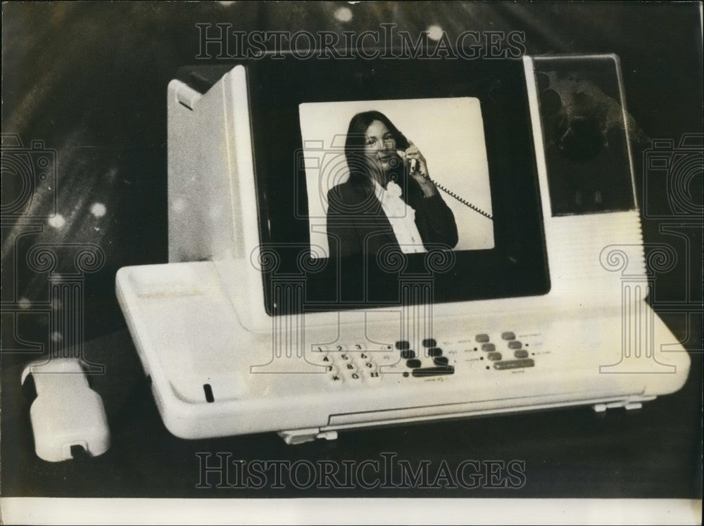 Press Photo An image-based telephone - KSB57989 - Historic Images