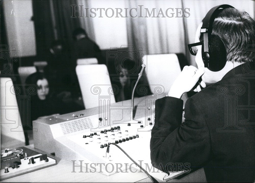 1971 First Language Lab Of Federal Mails In Frankfurt Opened - Historic Images