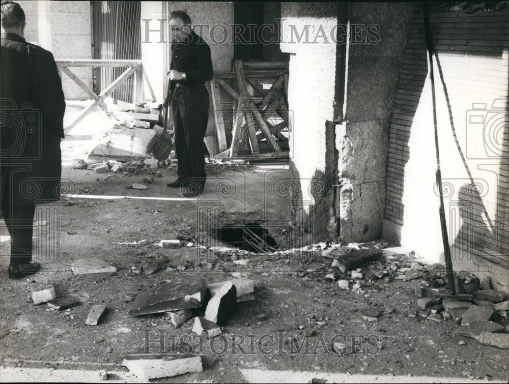 1964 Dynamitard Attempt Made Against Democratic Party - Historic Images