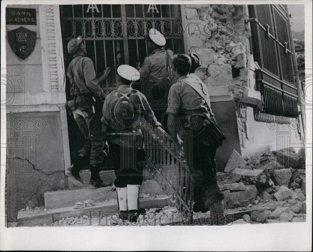 1953 British Commando  Assist at Greek Quake site - Historic Images