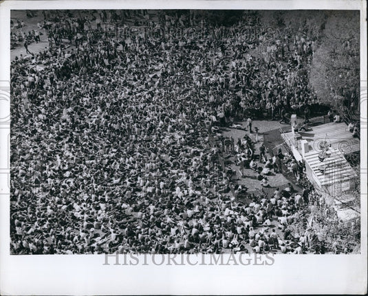 1970 The rally demonstrating for the "Liberation at New HavenGreen" - Historic Images