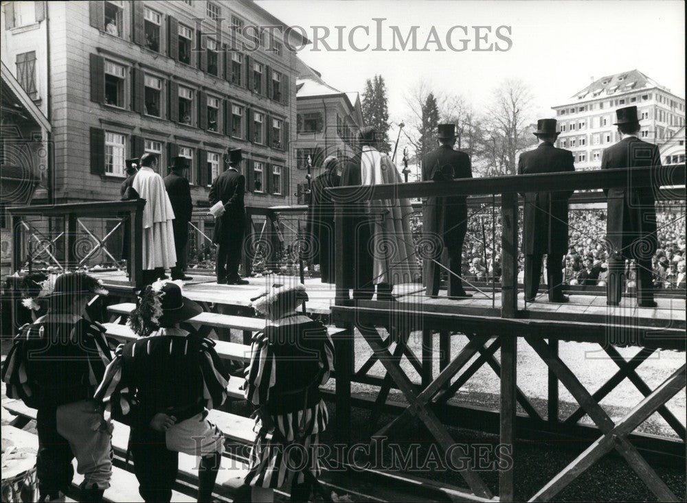 1982, Traditional Swiss Votings At Trogen "Landsgemeinde" - KSB59367 - Historic Images