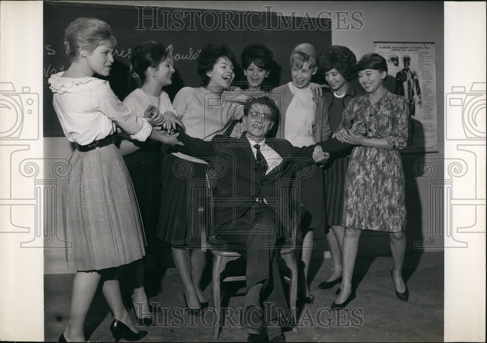 1961 Press Photo Darry Cowl, The Famous French screen comedian - KSB59605-Historic Images