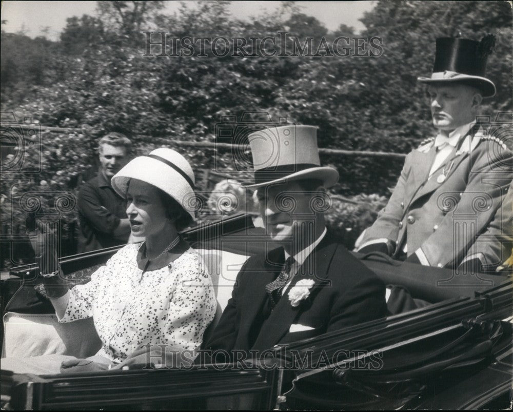 1964 Press Photo The Queen and Prince Philip at Royal Ascot Race - KSB59851 - Historic Images