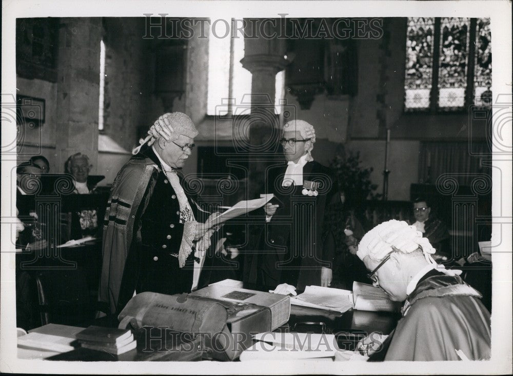 1959 Capt.E.P Dawes, Senior Solicitor to the Court - Historic Images