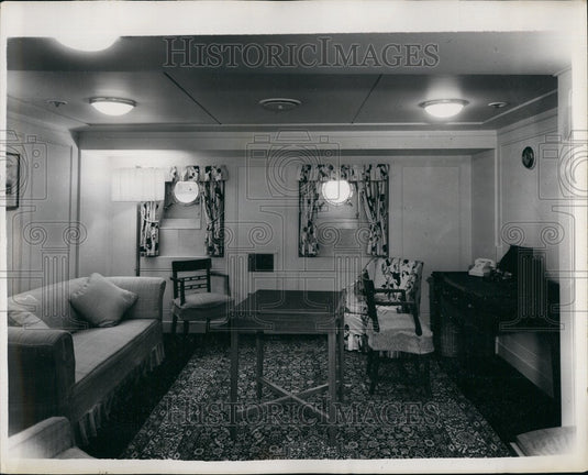 1954 Press Photo Pictures Aboard Royal Yacht "Britannia" - KSB59971 - Historic Images