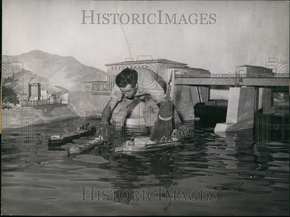 1953 Press Photo German Traffic Fair In Munich - KSB60029-Historic Images