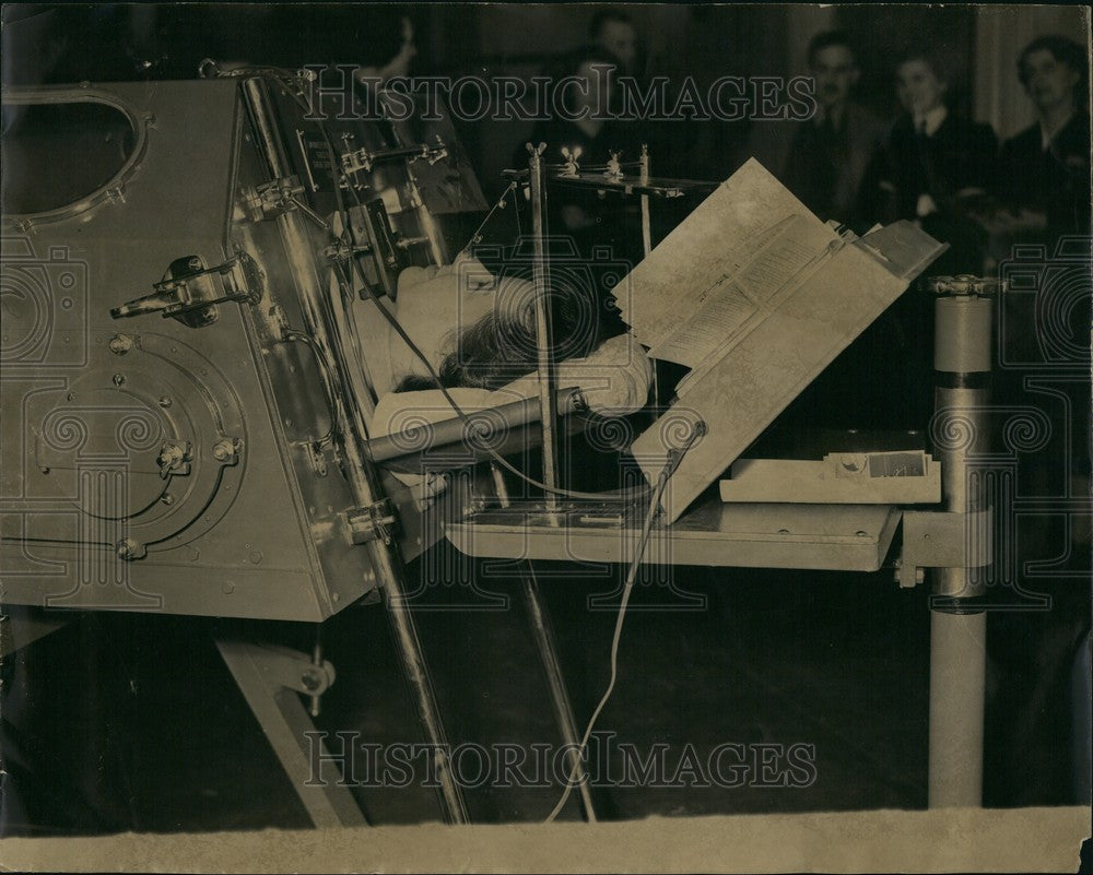 1950 Press Photo Red Cross Exhibition In London - KSB60041-Historic Images