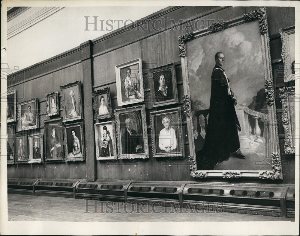 1958 Press Photo Fifth Annual Exhibit of the Royal Society of Portrait Painters - Historic Images