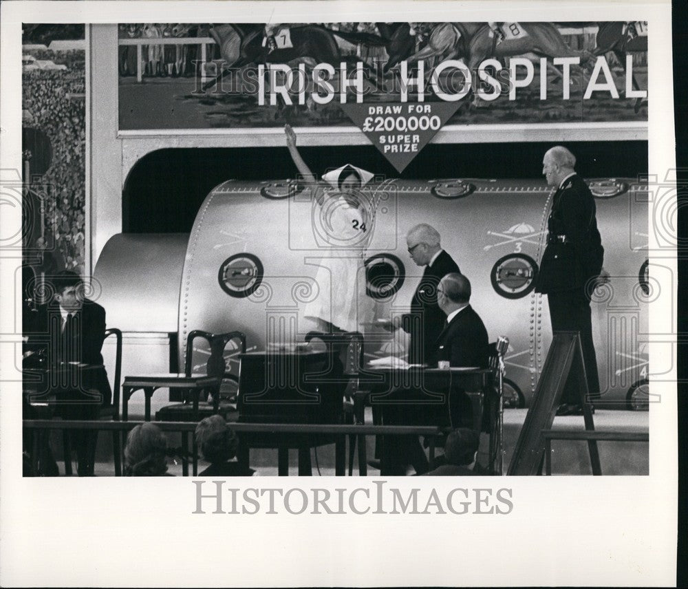 Press Photo Irish Hospital Sweepstakes - Historic Images