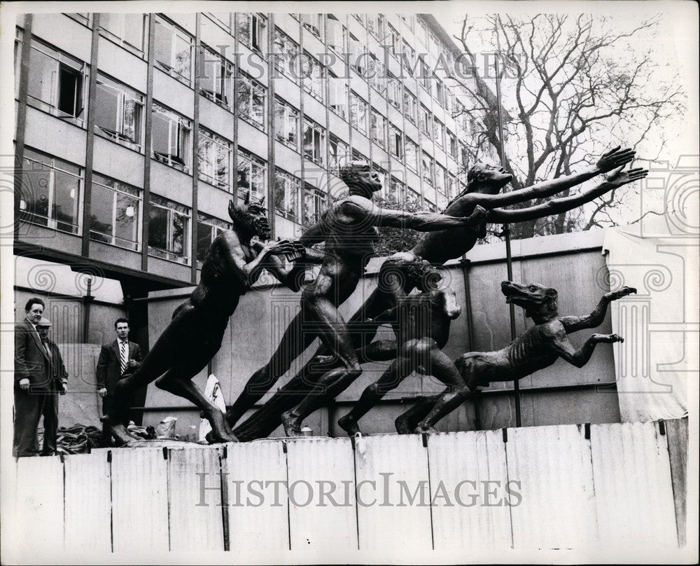 1961, Epstein Sculpture at Hyde Park - KSB60391 - Historic Images