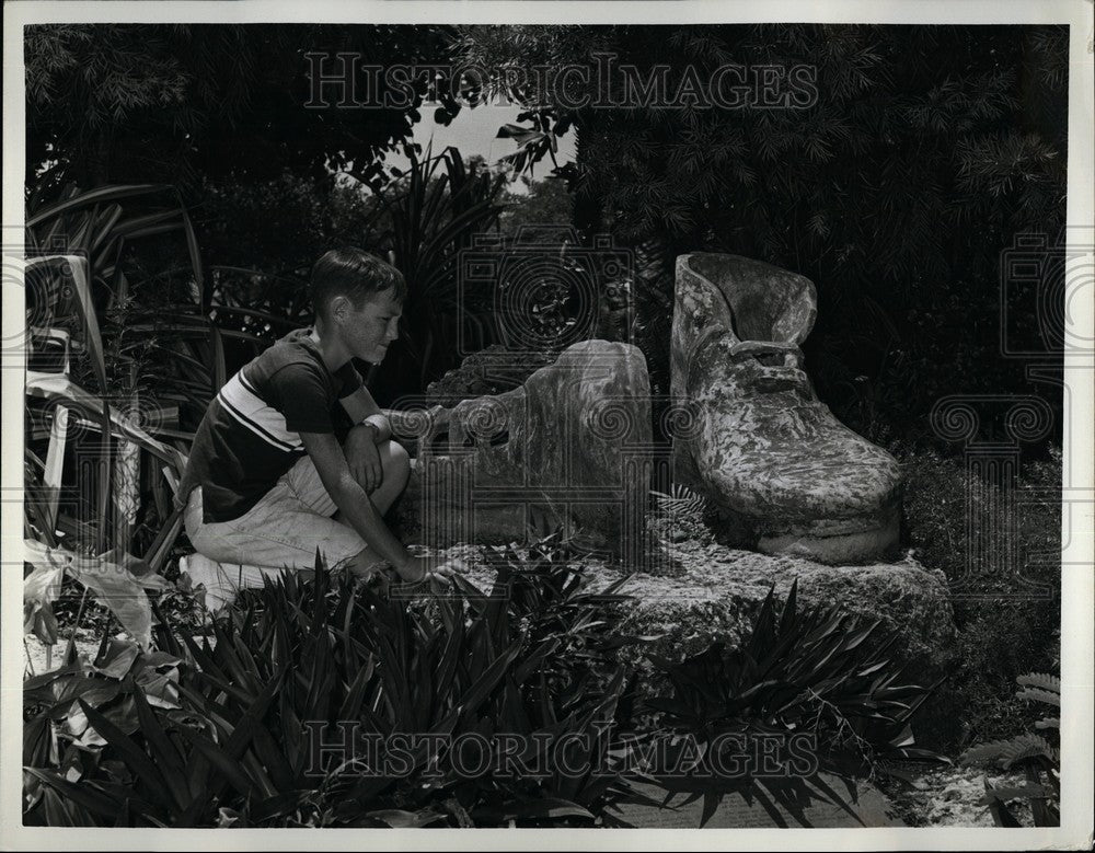 Press Photo Coral Gables,Florida sculpture - Historic Images
