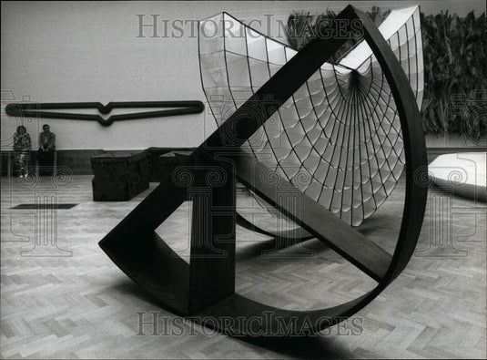 1985 International Tapestry Show Switzerland Daniel Graffin's Piece - Historic Images