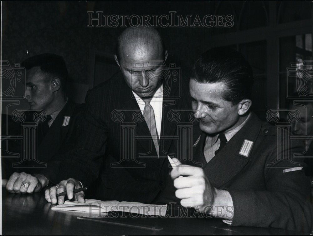 1958 Press Photo A Scene From The German-Army School In Neu-Ulm - Historic Images