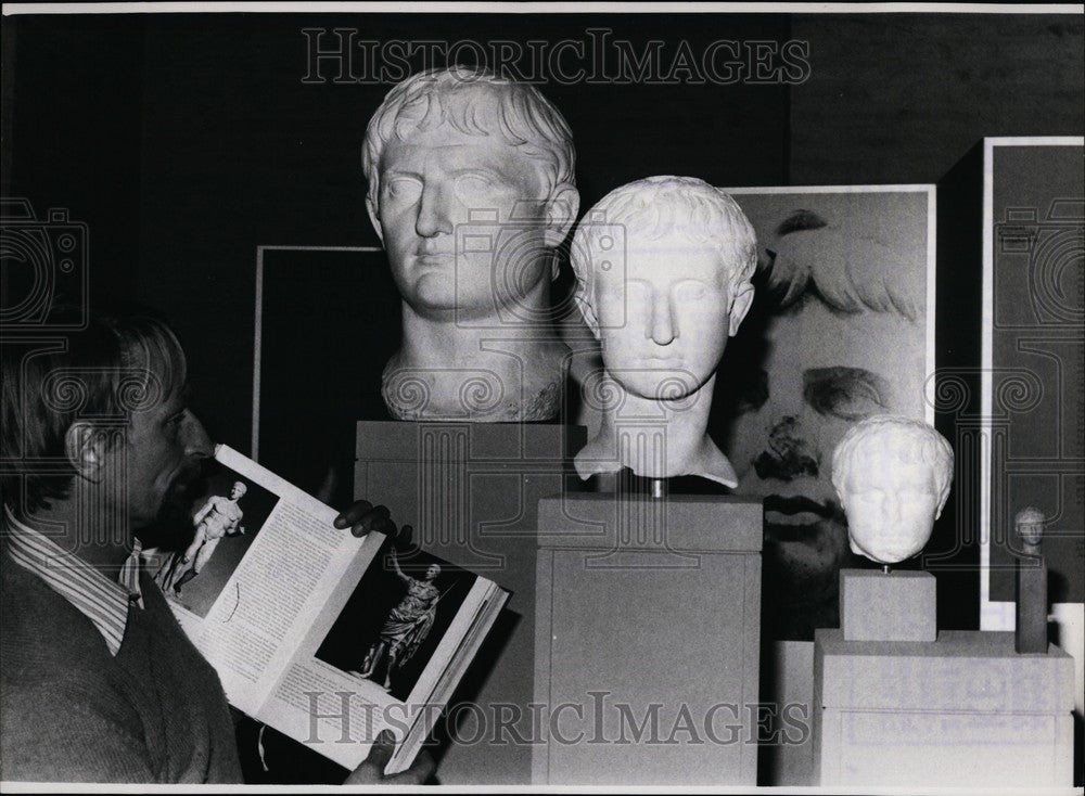 Press Photo Replika of an Augustus - sculpture in for various sizes - KSB61437-Historic Images