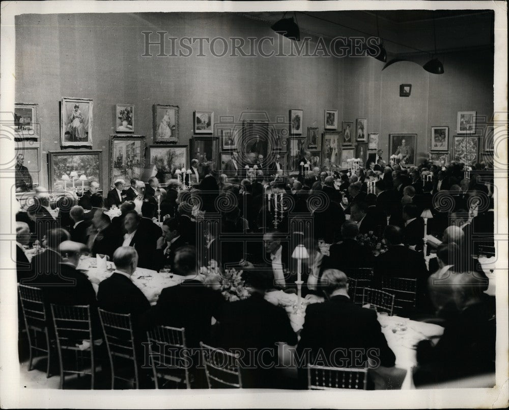 1956 Press Photo The Royal Acadamy of Arts Held its 188th dinner - KSB61799-Historic Images