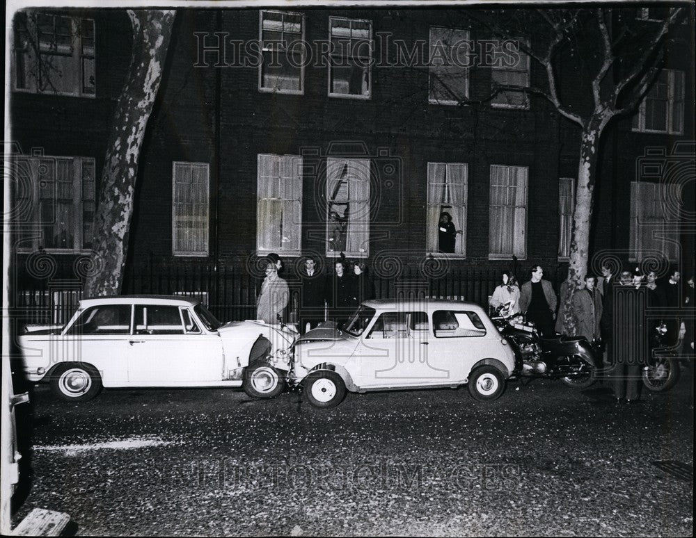 1965 Scene where police were wounded - Historic Images