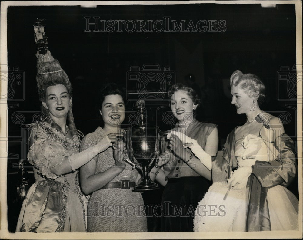 1955 Press Photo Hairdressers&#39; Gold Cup Competition - KSB62173-Historic Images